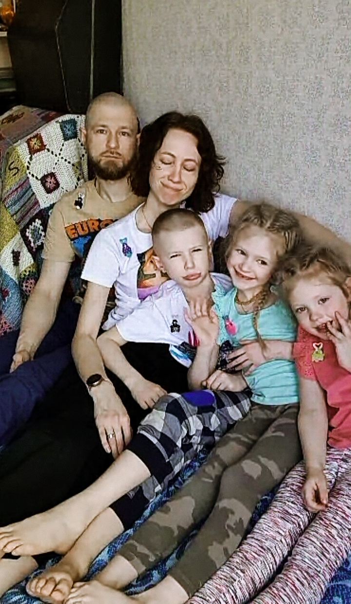 Семейная онлайн-фотосессия с Тоней. Семейный и индивидуальный фотограф Life style в Санкт-Петербурге Мария