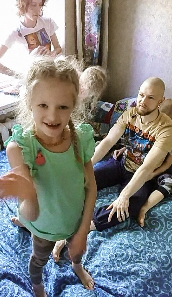 Семейная онлайн-фотосессия с Тоней. Семейный и индивидуальный фотограф Life style в Санкт-Петербурге Мария