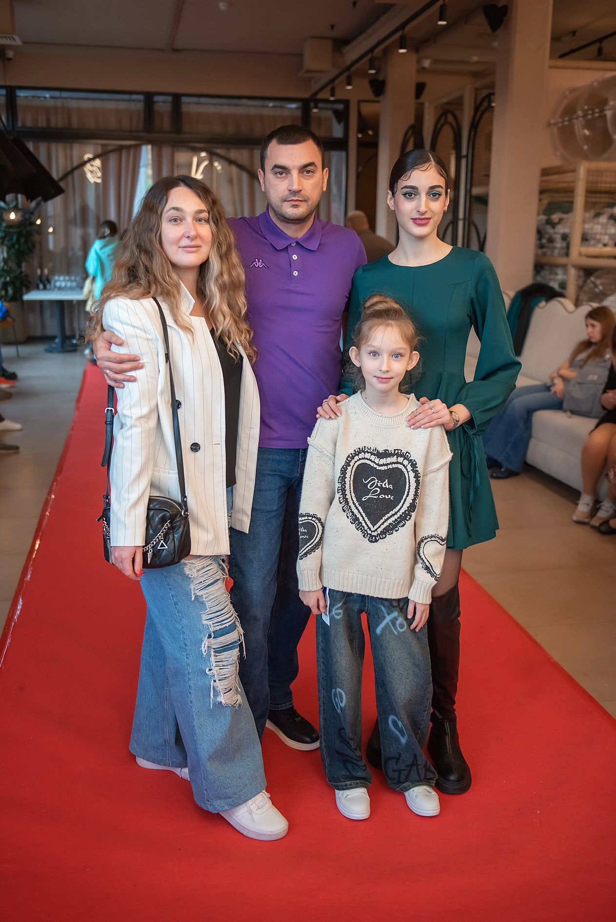HAPPYkids дефиле в день мамы. Семейный и коммерческий фотограф в Сочи Александр Бодунов