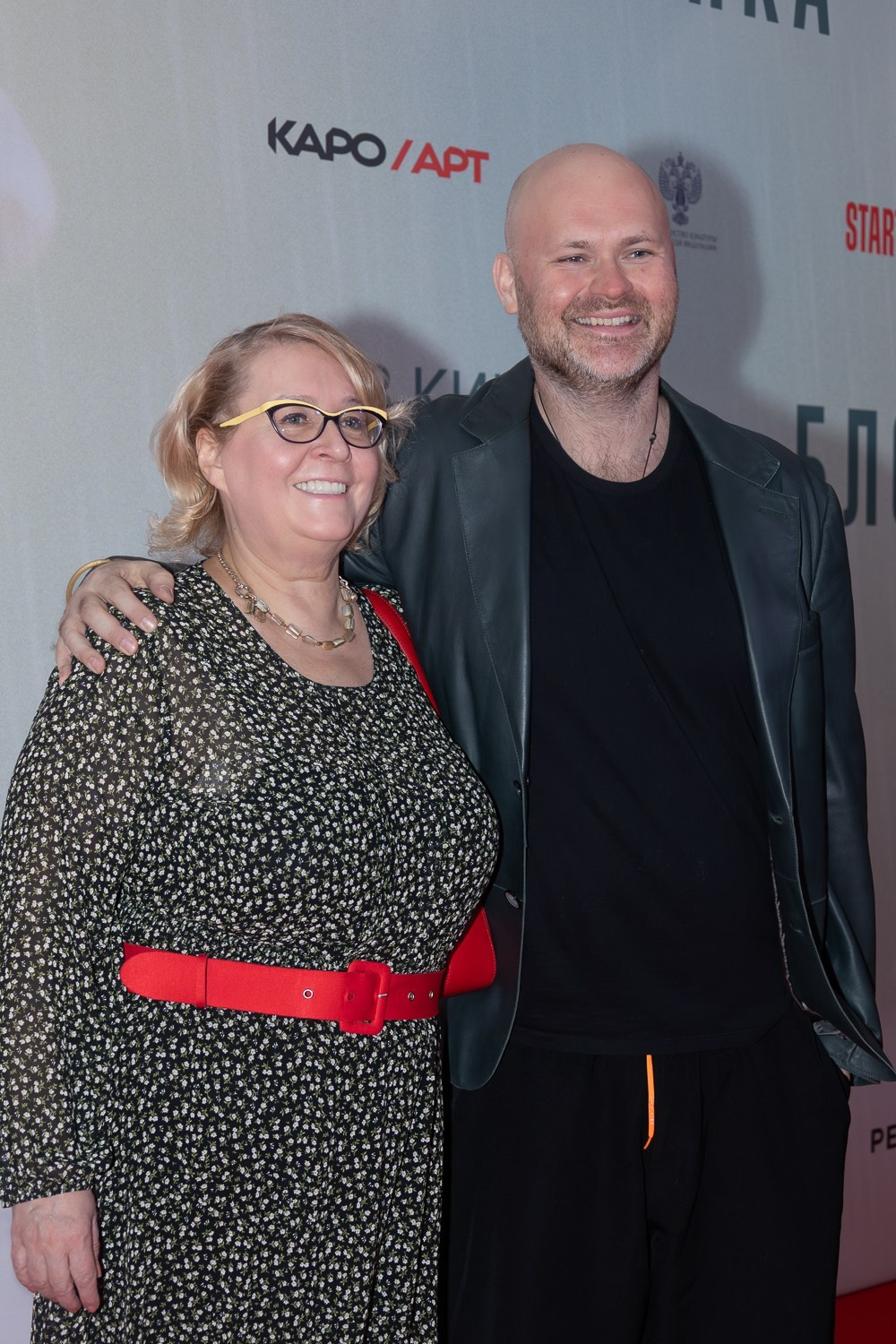 Репортаж с премьеры фильма «Блондинка» в кинотеатре «Октябрь"