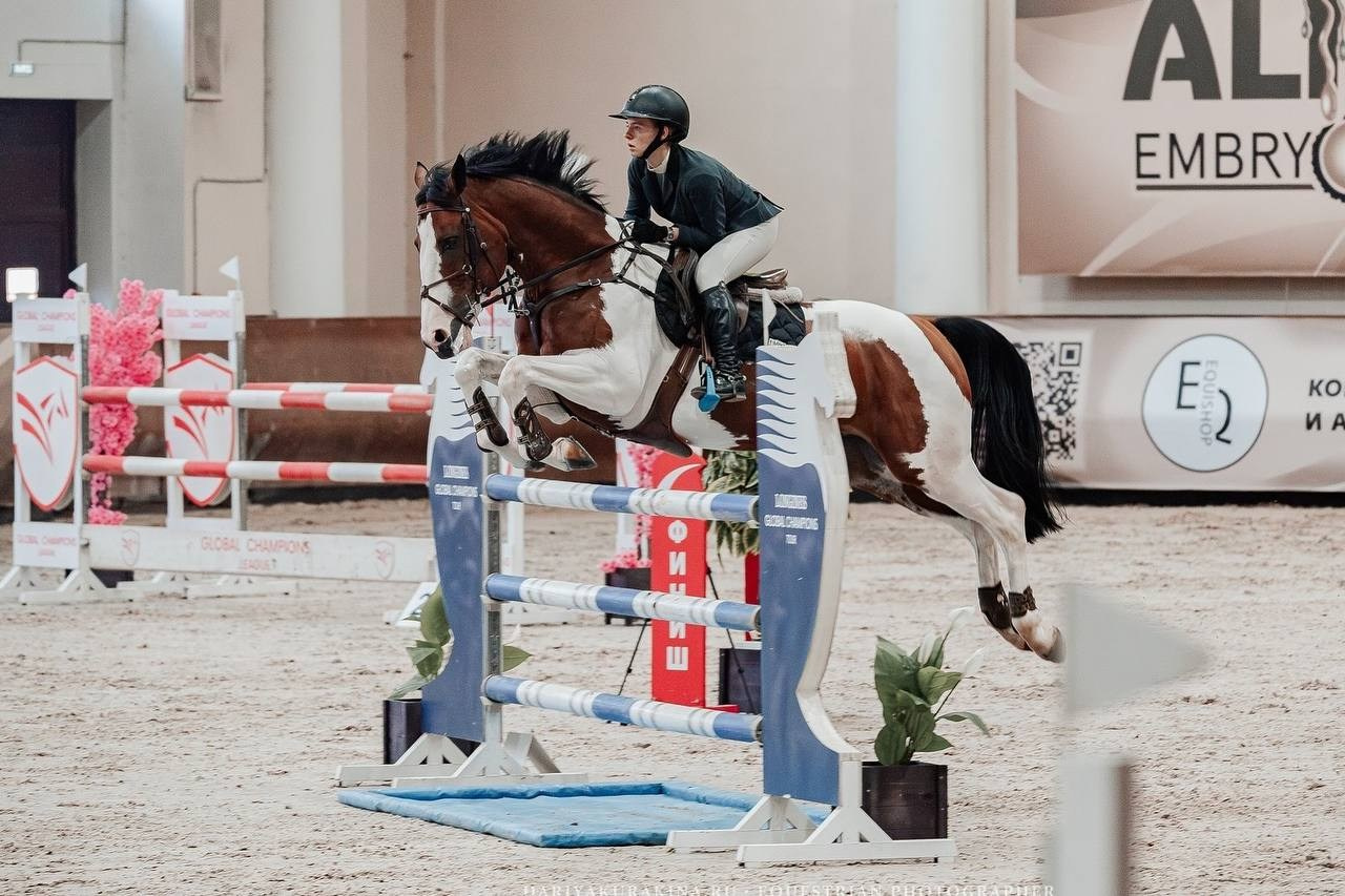 КУБОК МОСКОВСКОЙ ОБЛАСТИ ПО КОНКУРУ в КСК «ВИВАТ, РОССИЯ!». Куракина Дарья • Конный фотограф