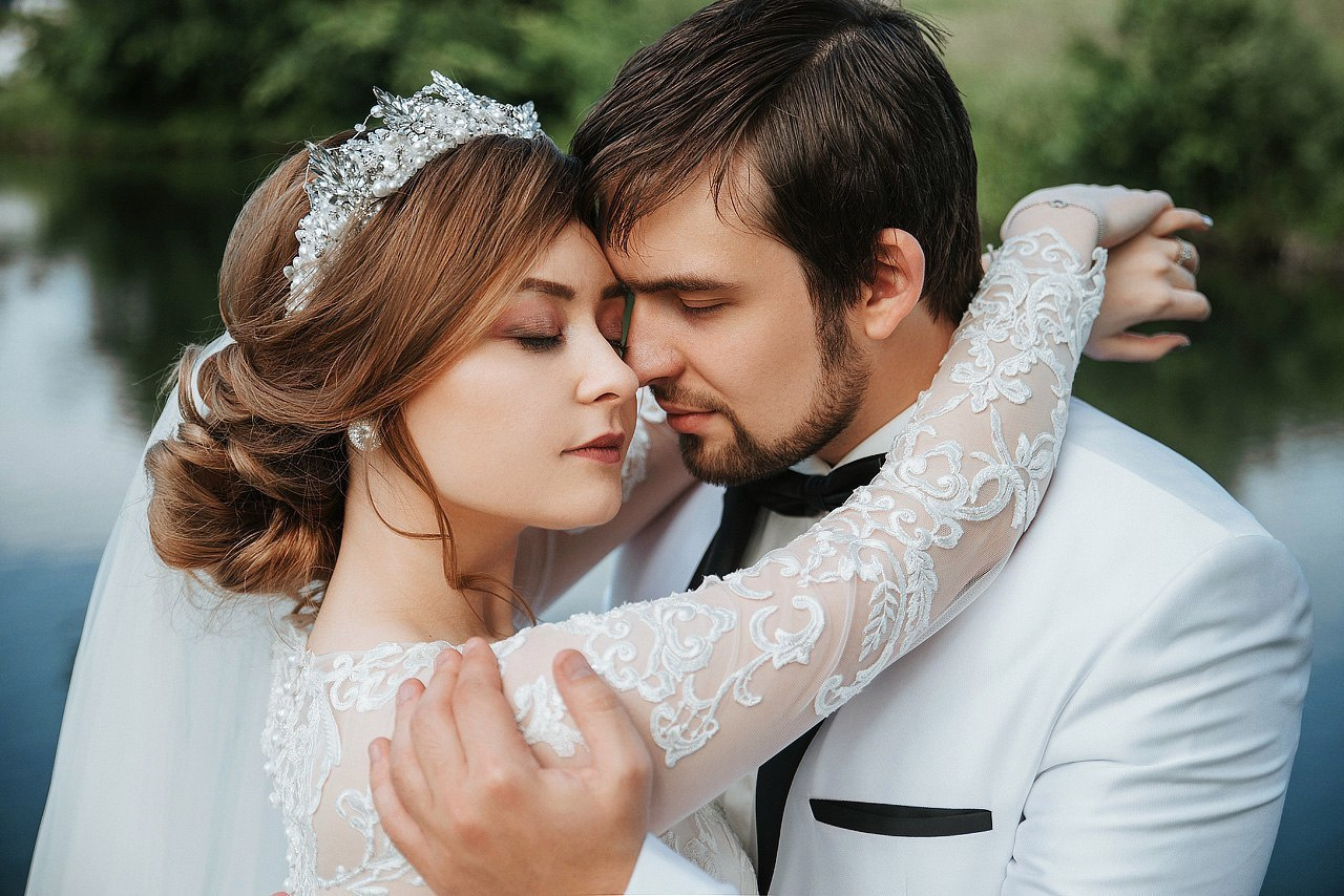 Свадебный стиль от  Соколовой Ольги Дзержинск olgadz.ru
Прически, макияж, окрашивание, моделирование бровей, ресниц