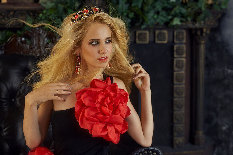 Твой стиль от  Соколовой Ольги Дзержинск olgadz.ru
Прически, макияж, окрашивание, моделирование бровей, ресниц