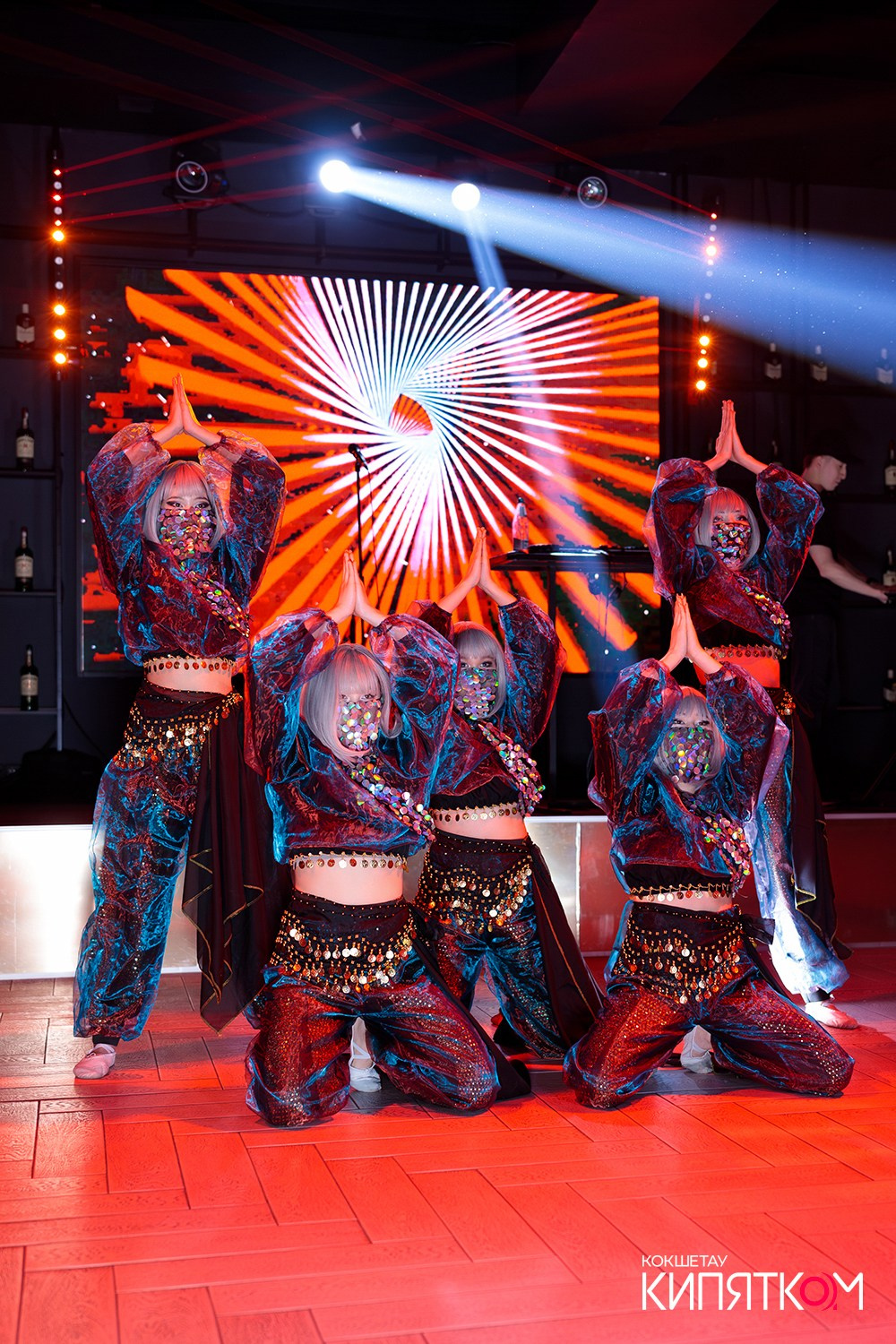 NE BRUKLIN. КИПЯТКОМ КОКШЕТАУ