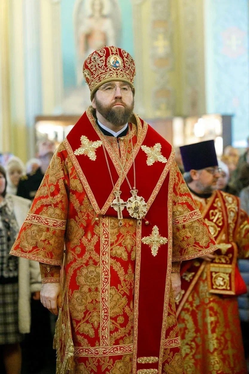 Благочинный Северо-Западного округа принял участие в Архиерейском Богослужении в соборе Покрова Пресвятой Богородицы. Саратовское Северо-Западное благочиние