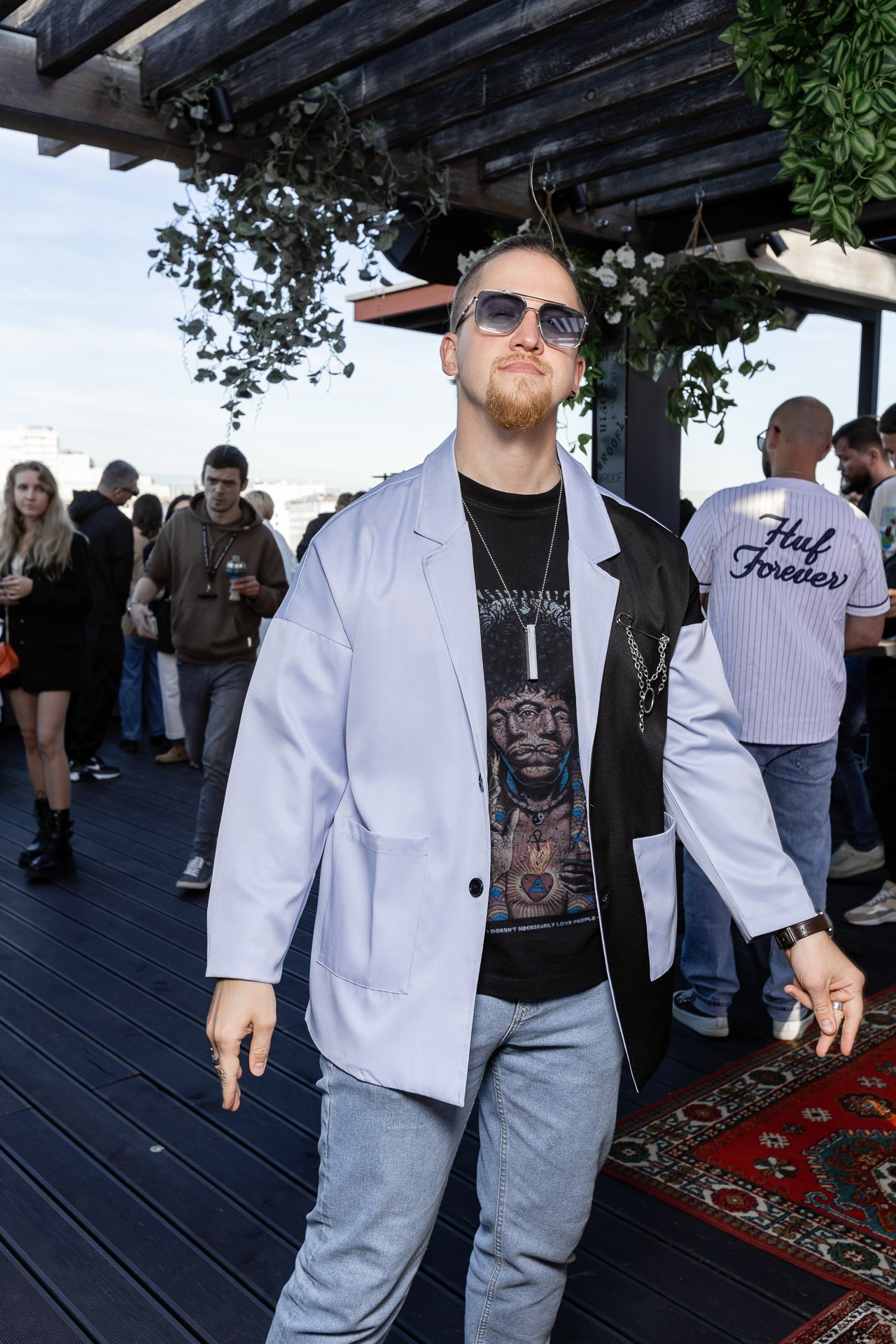 Odyssey partry. Ещё не вечер Viktor Petrov Birthday. Фотограф в Санкт-Петербурге — Сергей Петров