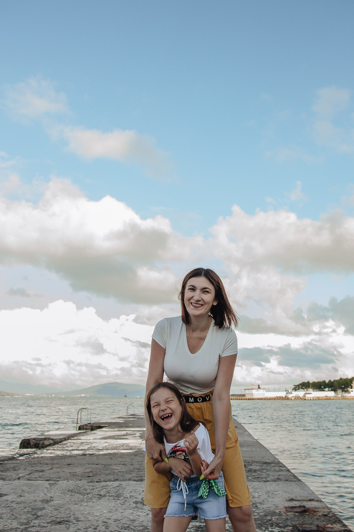 Настя и Ксюша — краски лета. Семейный фотограф Новороссийск, Анапа, Геленджик — Юлия Давыдова