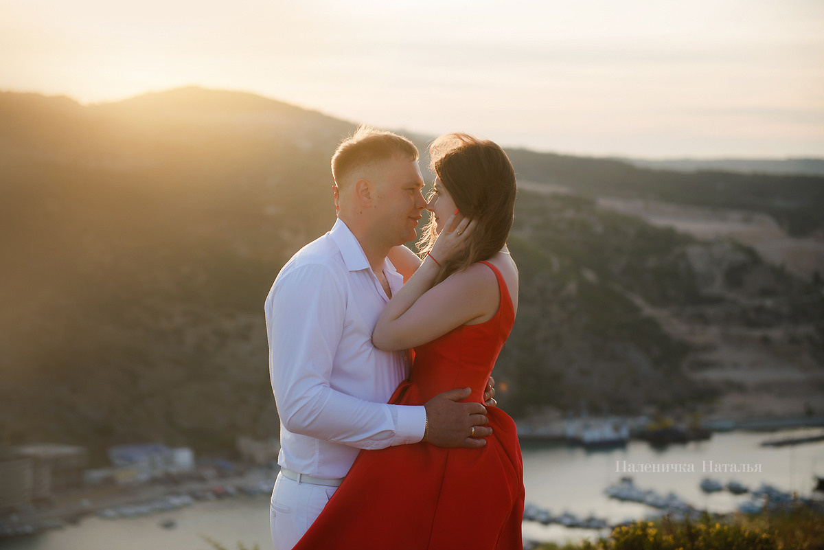 Фотосессия в Балаклаве в Севастополе. Романтическая фотосессия для двоих