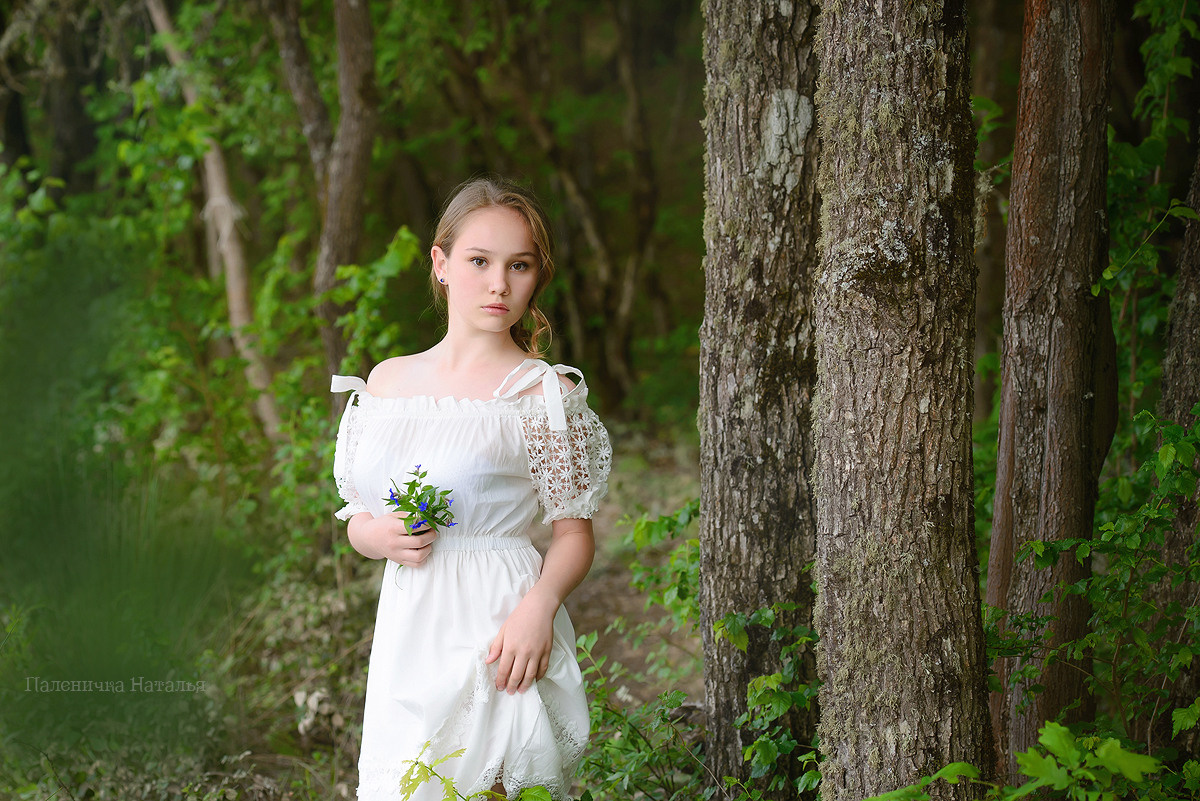 детский фотограф Севастополь.  Детская фотосессия в лесу