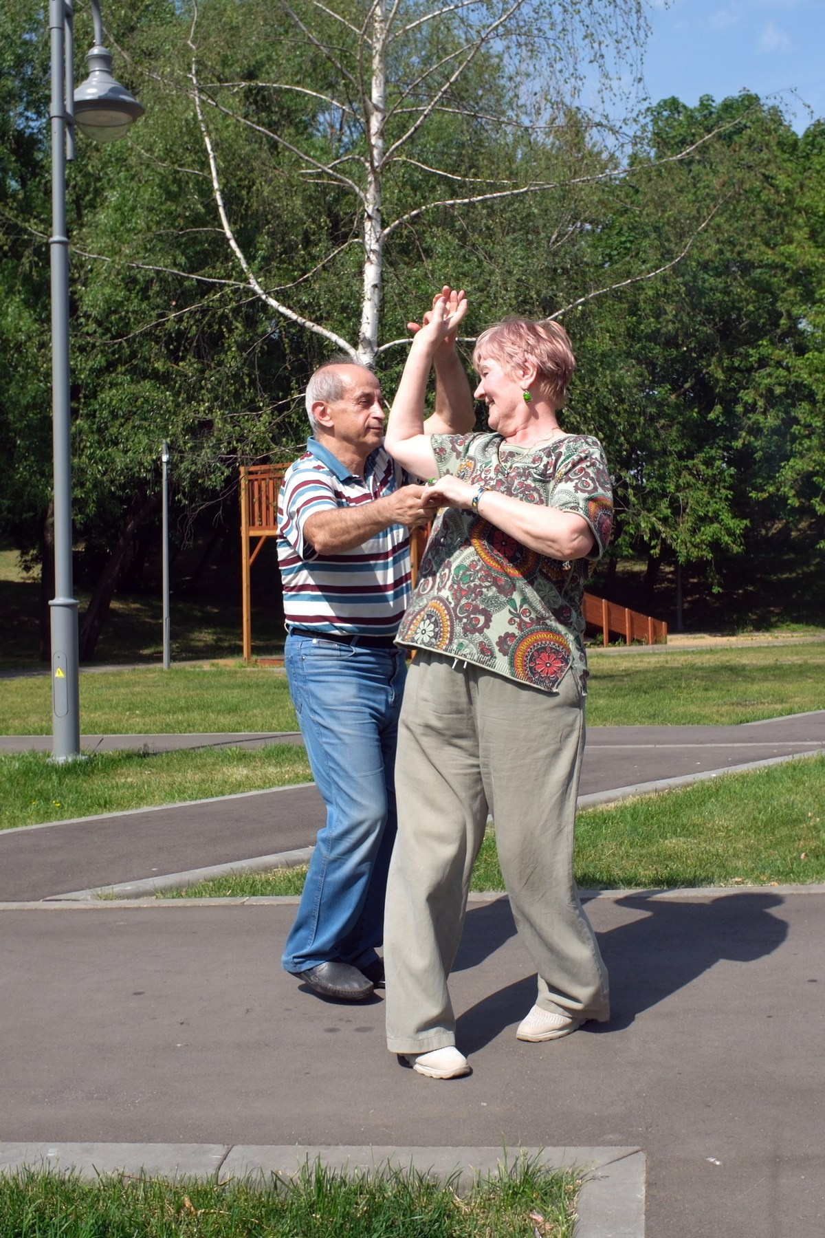 31.05.2025. Покровский парк. Активное долголетие. Улица, люди, жизнь…