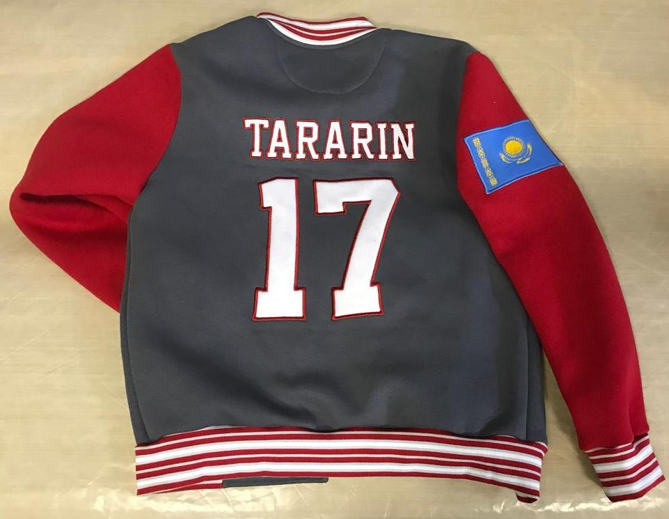 Спорт, одежда, спортивная одежда, бомбер, красная машина, команда