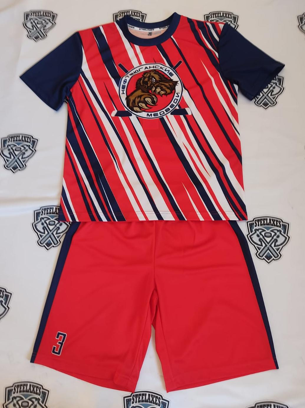 Футбол, форма, экипировка