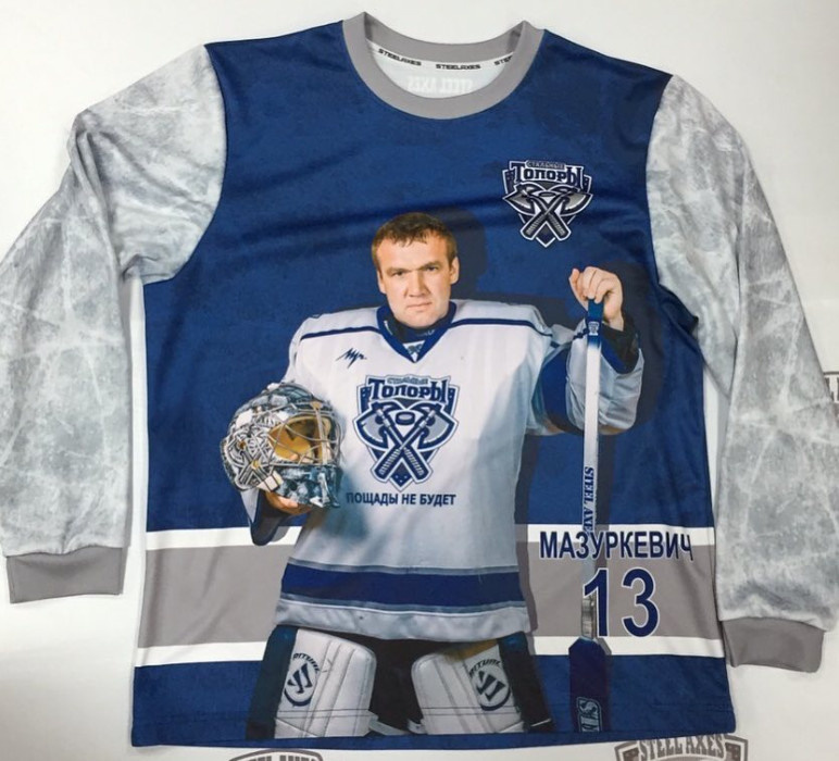 Спорт, одежда, спортивная одежда, бомбер, красная машина, команда, чемпион, фанат, кубок, гагарина