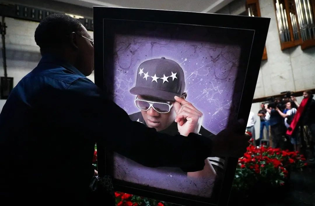 Репортажный фотограф в Москве Артём Соболев