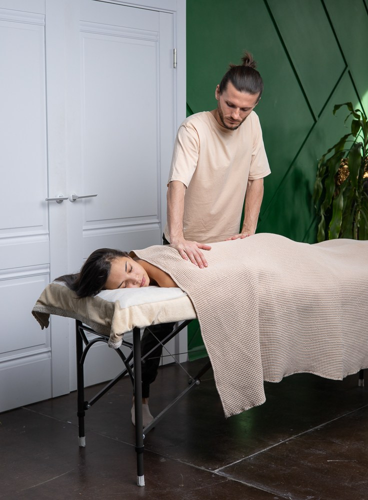 Массаж. Семейный и Свадебный фотограф в Сочи