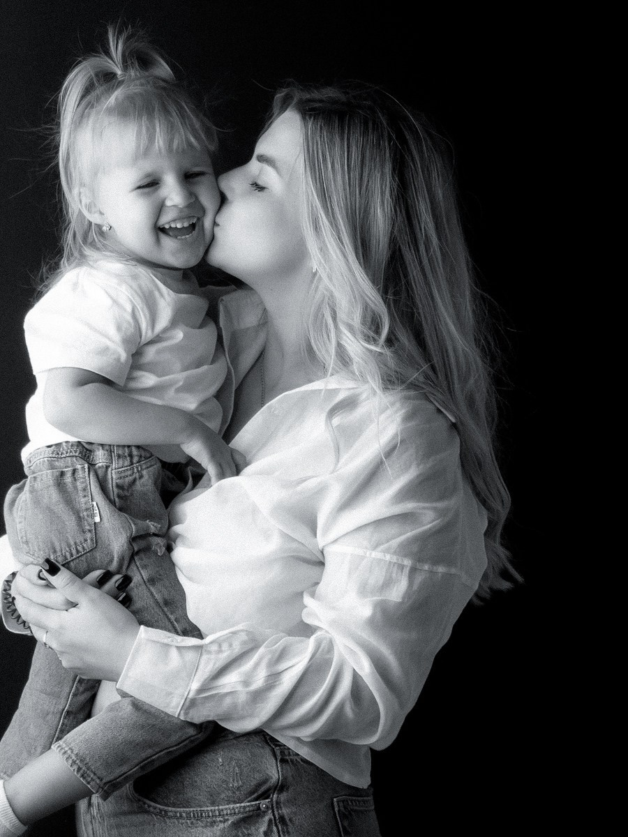 Мама и дочка. Фотограф Барнаул Софья Бояринова