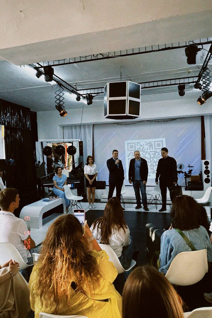 Фотовыставка в рамках фестиваля. Фотовыставки serebro.gallery, в которых автором можешь стать ты! | Москва