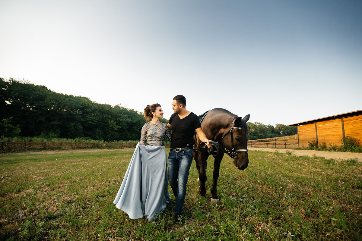 Красивая романтическая фотосессия в усадьбе Фамилия. Архитектурный и интерьерный фотограф в Краснодаре | Дмитрий Демской