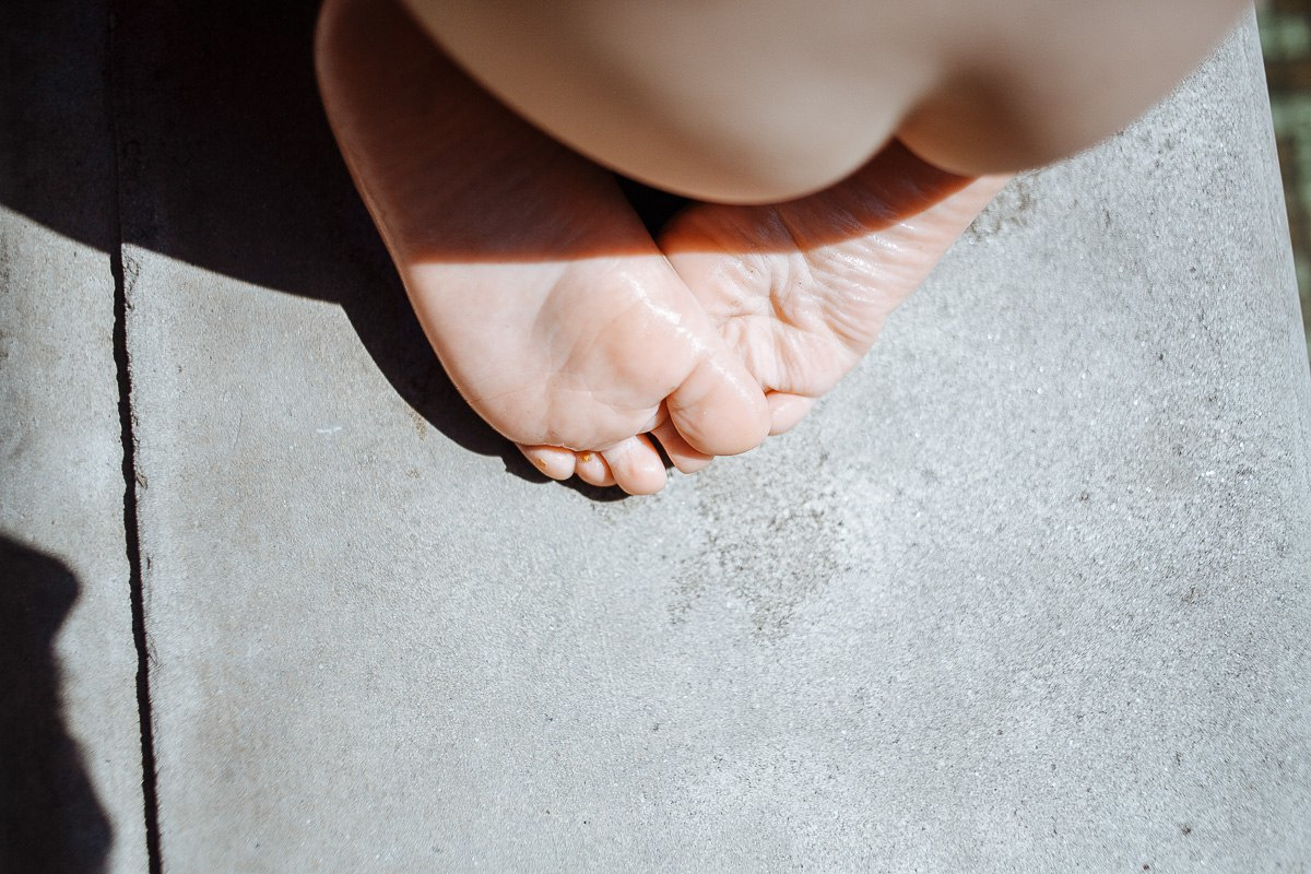 В фонтане Майя и Дарина. Эмиль Докторян — Свадебный и семейный фотограф в Краснодаре