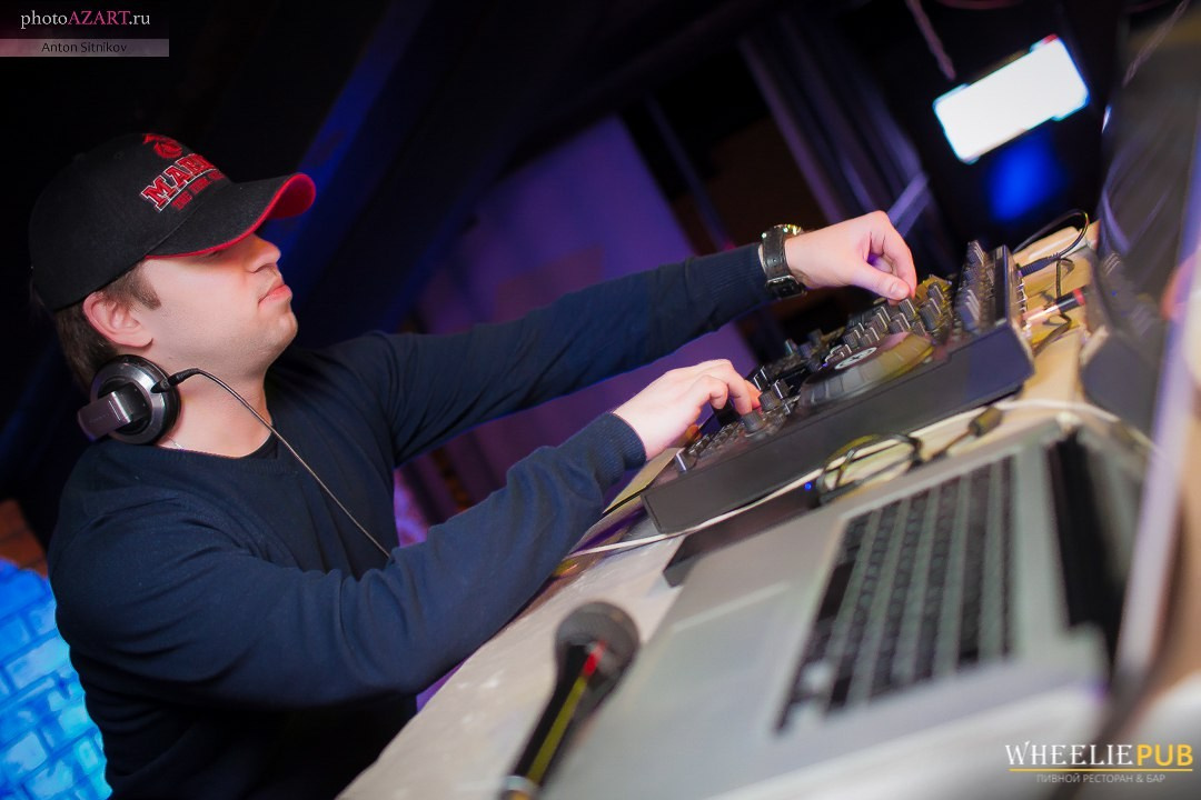 Клубная вечеринка «День рождения всех» | 27.11.2015 г. Галерея Фантим