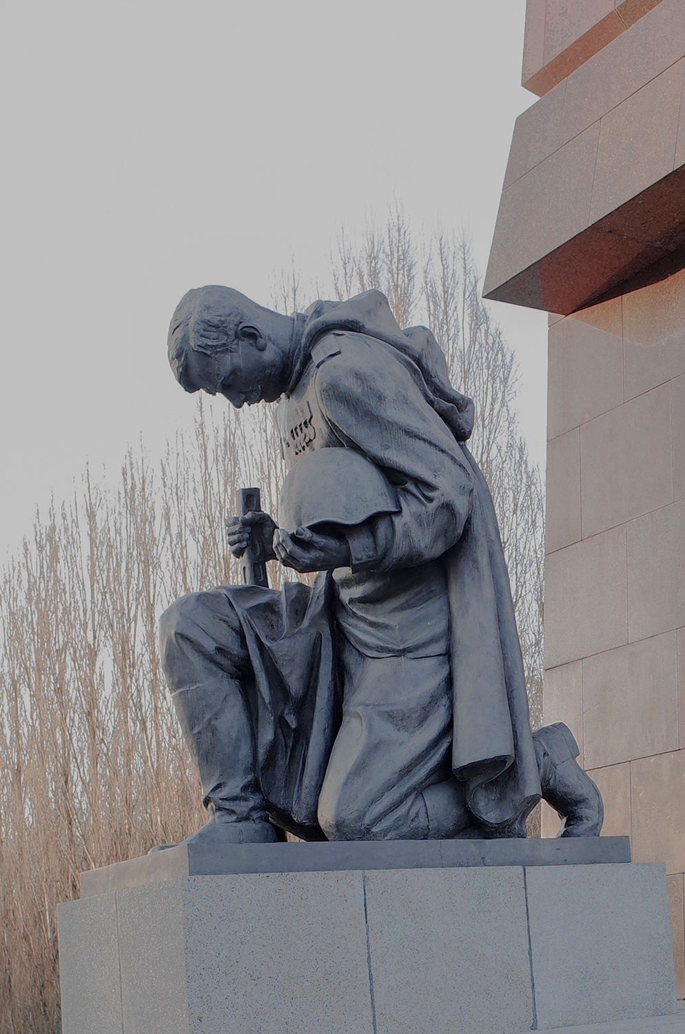 Ксения Апресян