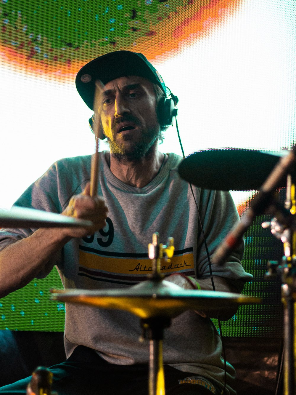 Концерт // По дворам // СПб. Репортажный фотограф в Санкт-Петербурге Диана Ларченкова