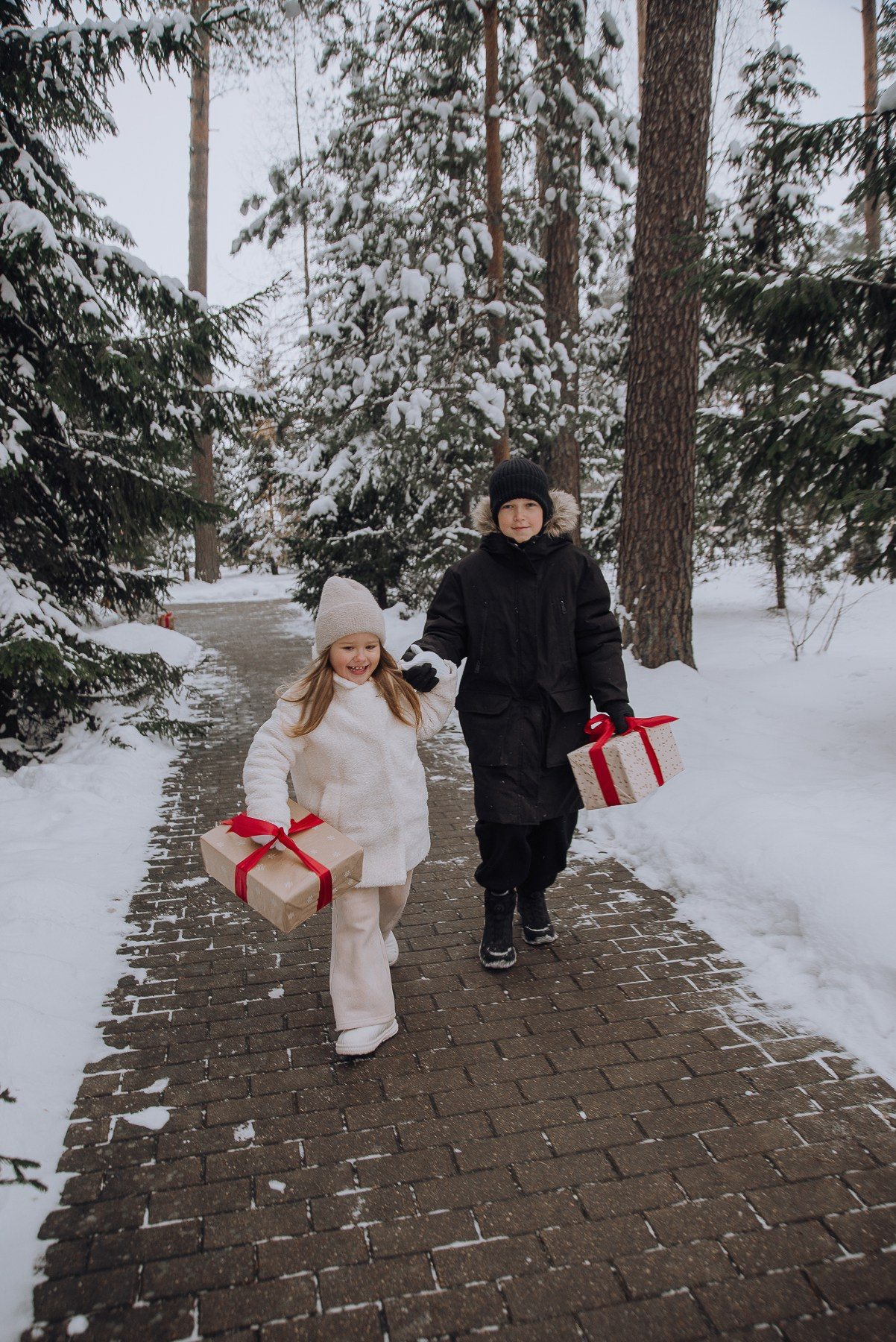 Happy moments_Юра, Наташа и дети. Свадебный и семейный фотограф в Минске Яна Новак
