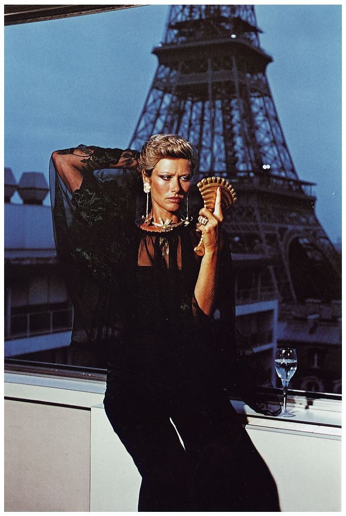 Хельмут Ньютон / Helmut Newton 18+. Женя Красовская | Фотограф | Smm-дизайнер