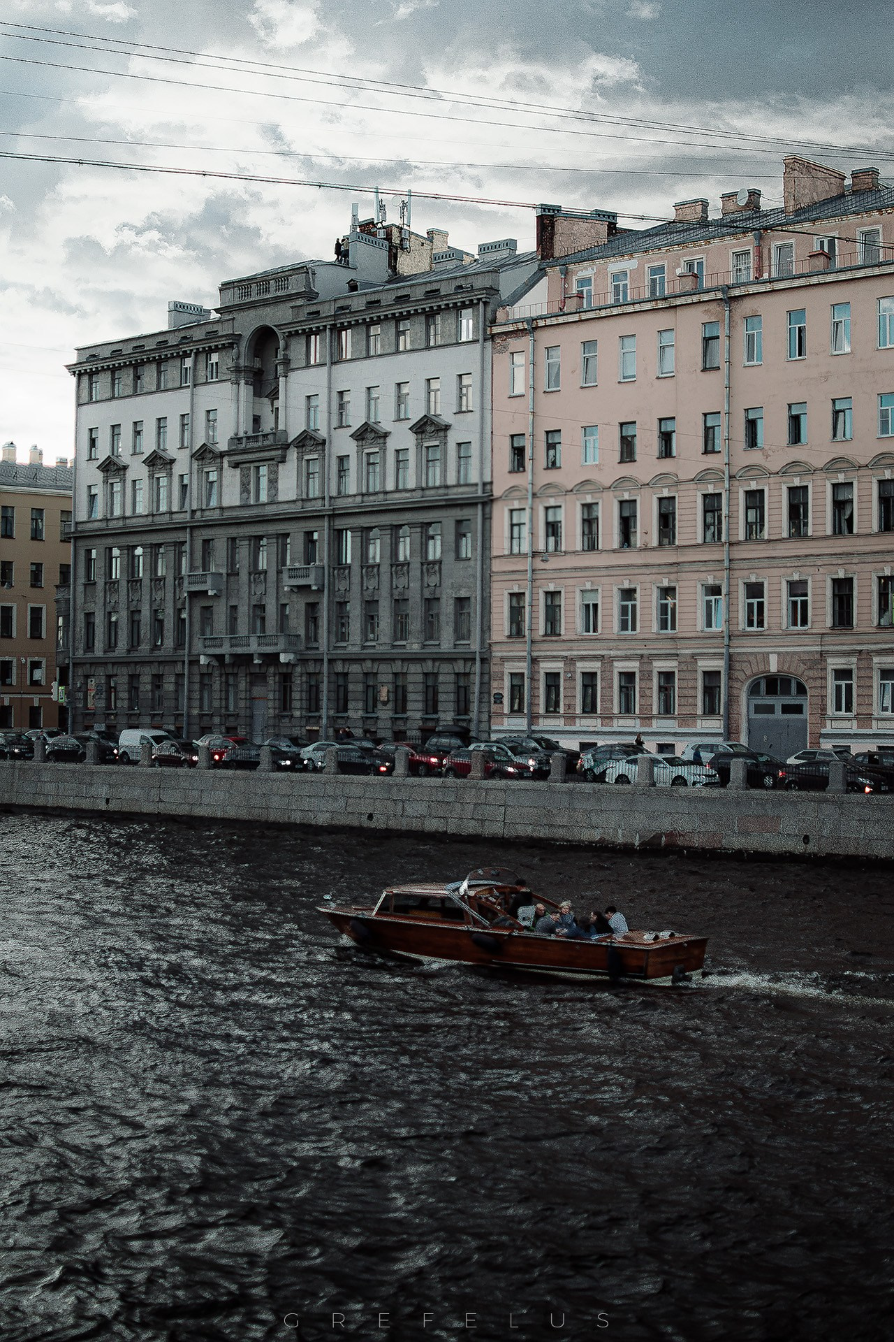 Random Frames — 2021. Grefelus