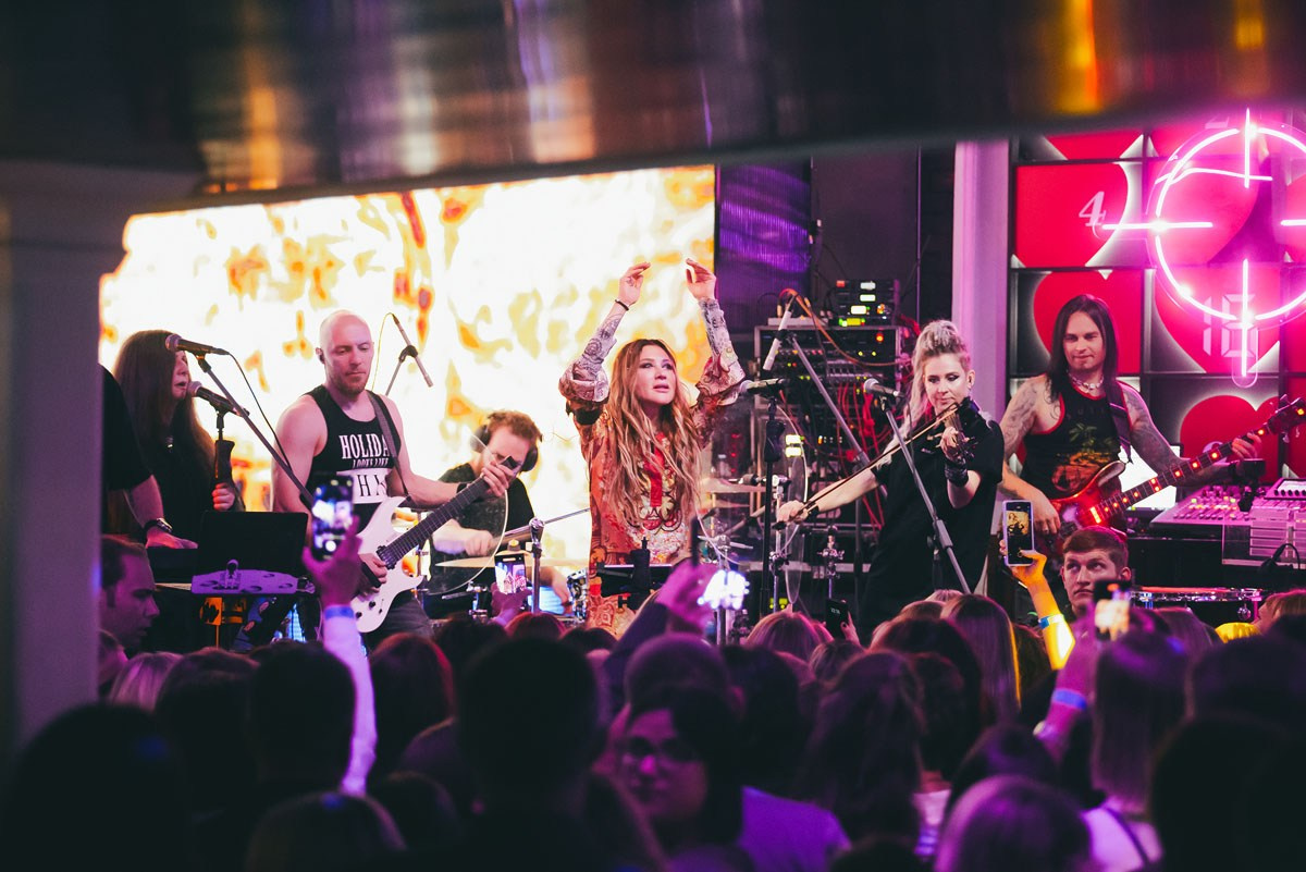 Концерт LINDA в РУКИ ВВЕРХ БАР в Ростове-на-Дону