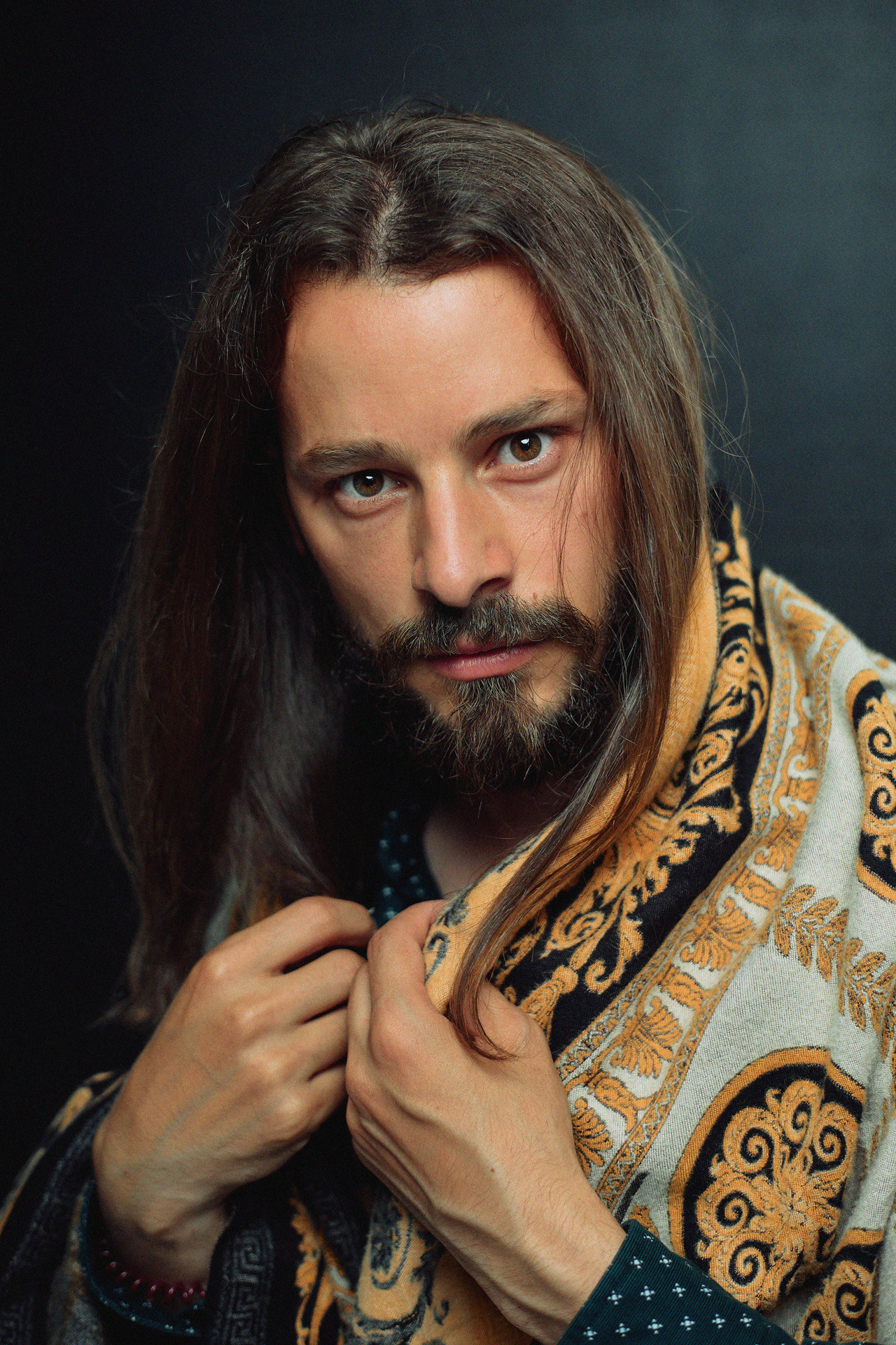 AARON. Photographer — Maks Kudashkin