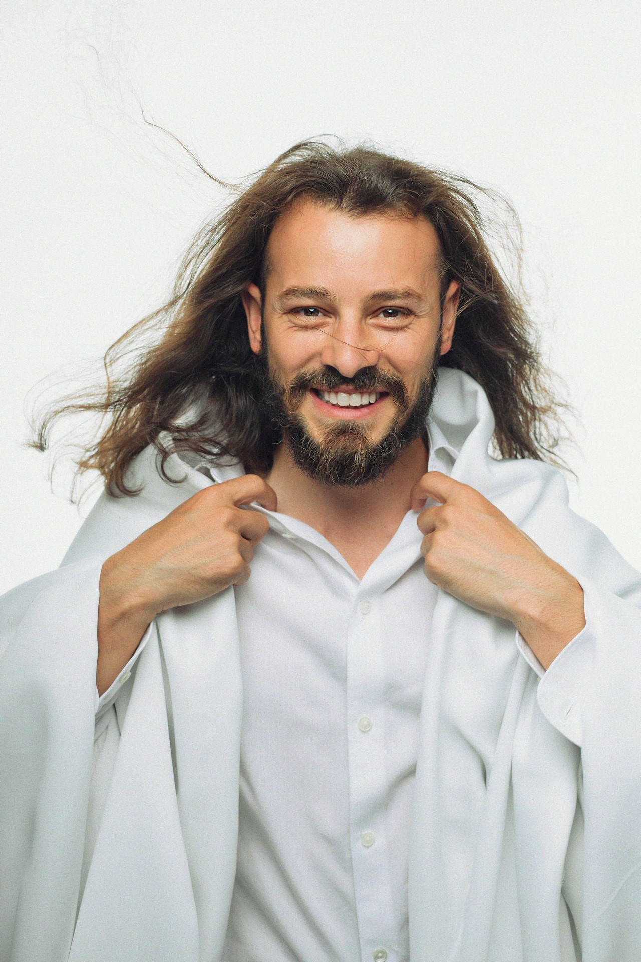 AARON. Photographer — Maks Kudashkin