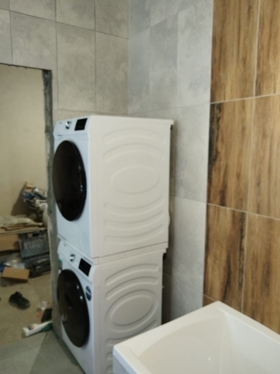 Ванная комната (с. Осиново, ул. Солнечная, д. 67а). Ремонт санузла, туалета, ванной под ключ в Казани. Укладка плитки