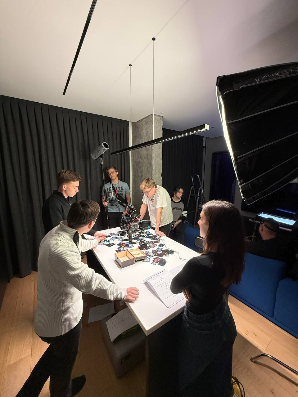 BACKSTAGE GALLERY. «MAK FLAME»