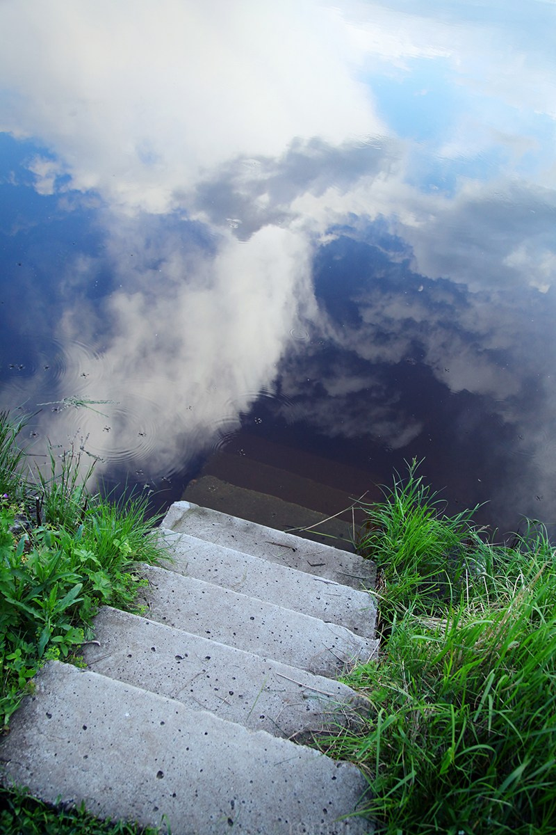 Средняя полоса. Свадебный и репортажный фотограф в Ярославле и Санкт-Петербурге Роман Микрюков