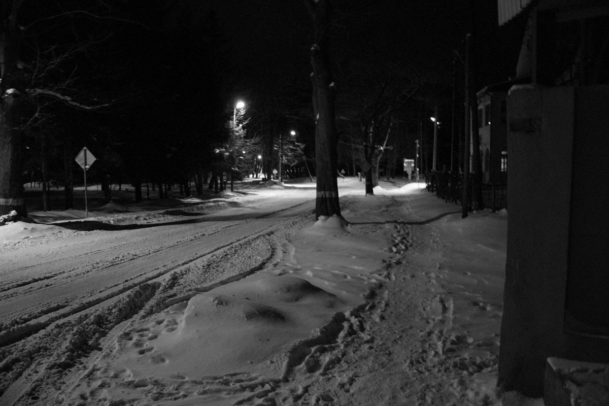 QQ/01/2009 Jan. is Never Over. Mike Baranovsky