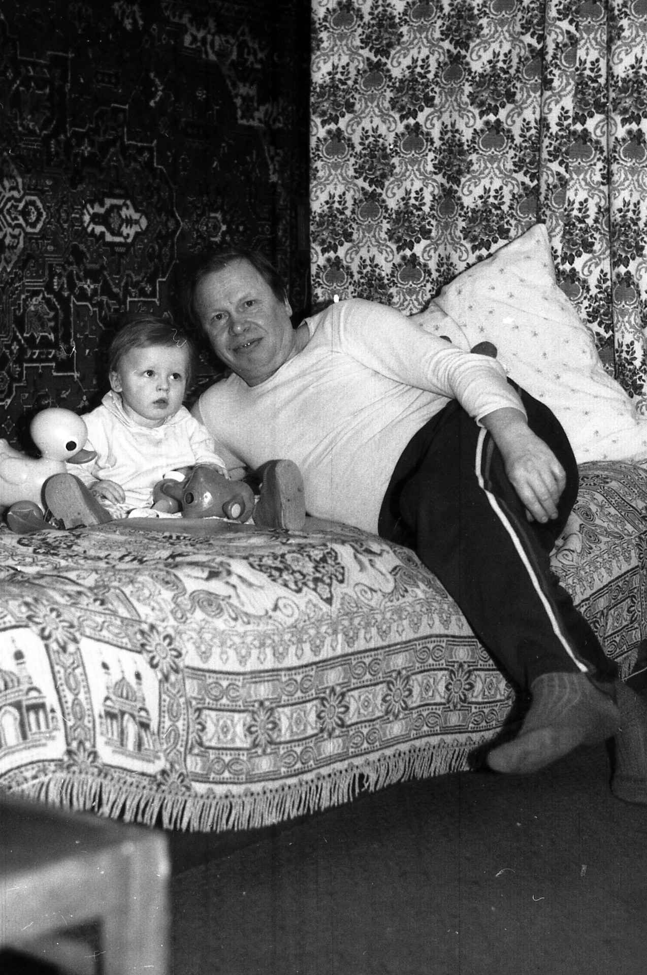 38 — Все дома. Михаил Барановский
