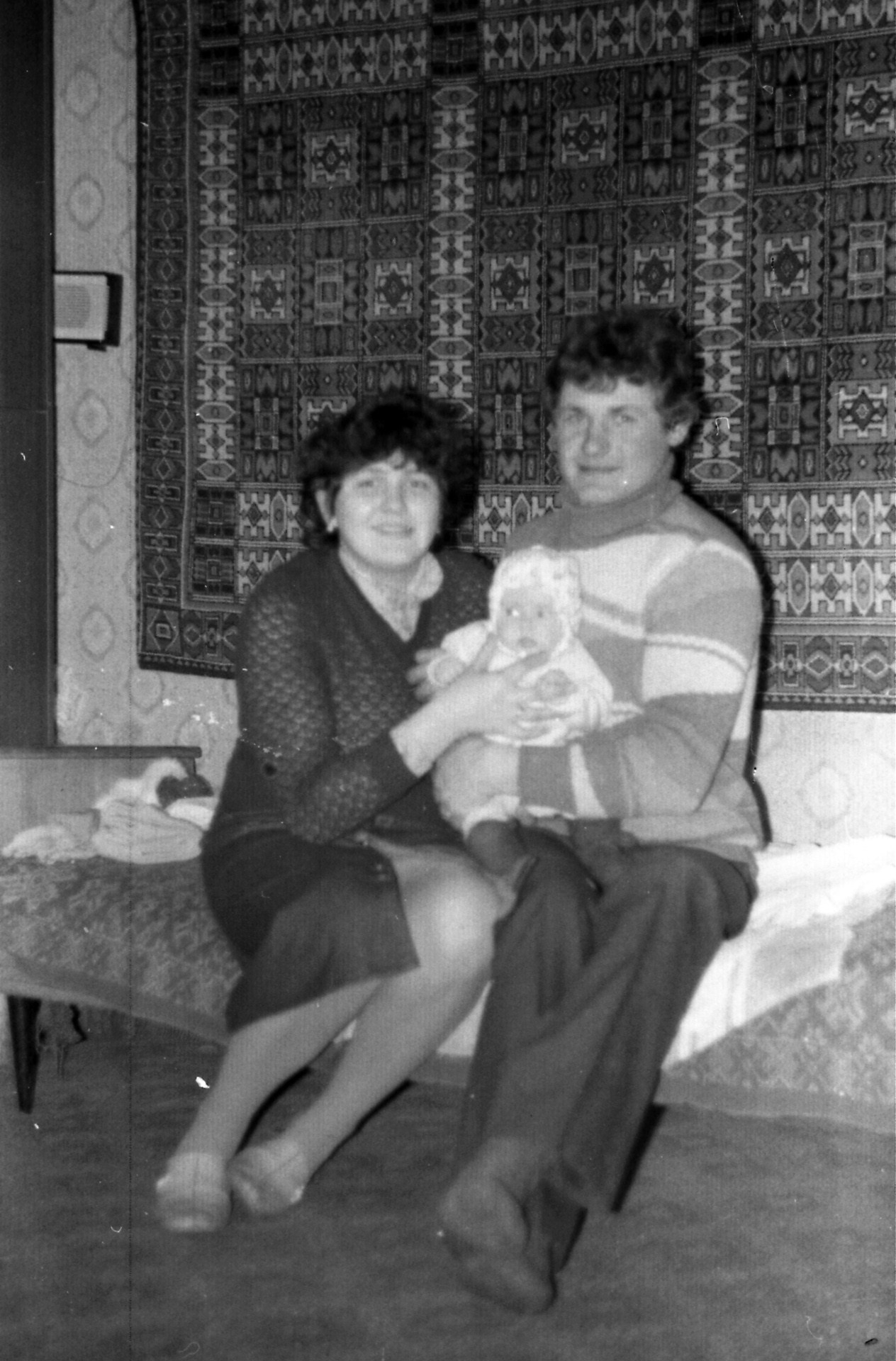 47 — Смотрят. Михаил Барановский