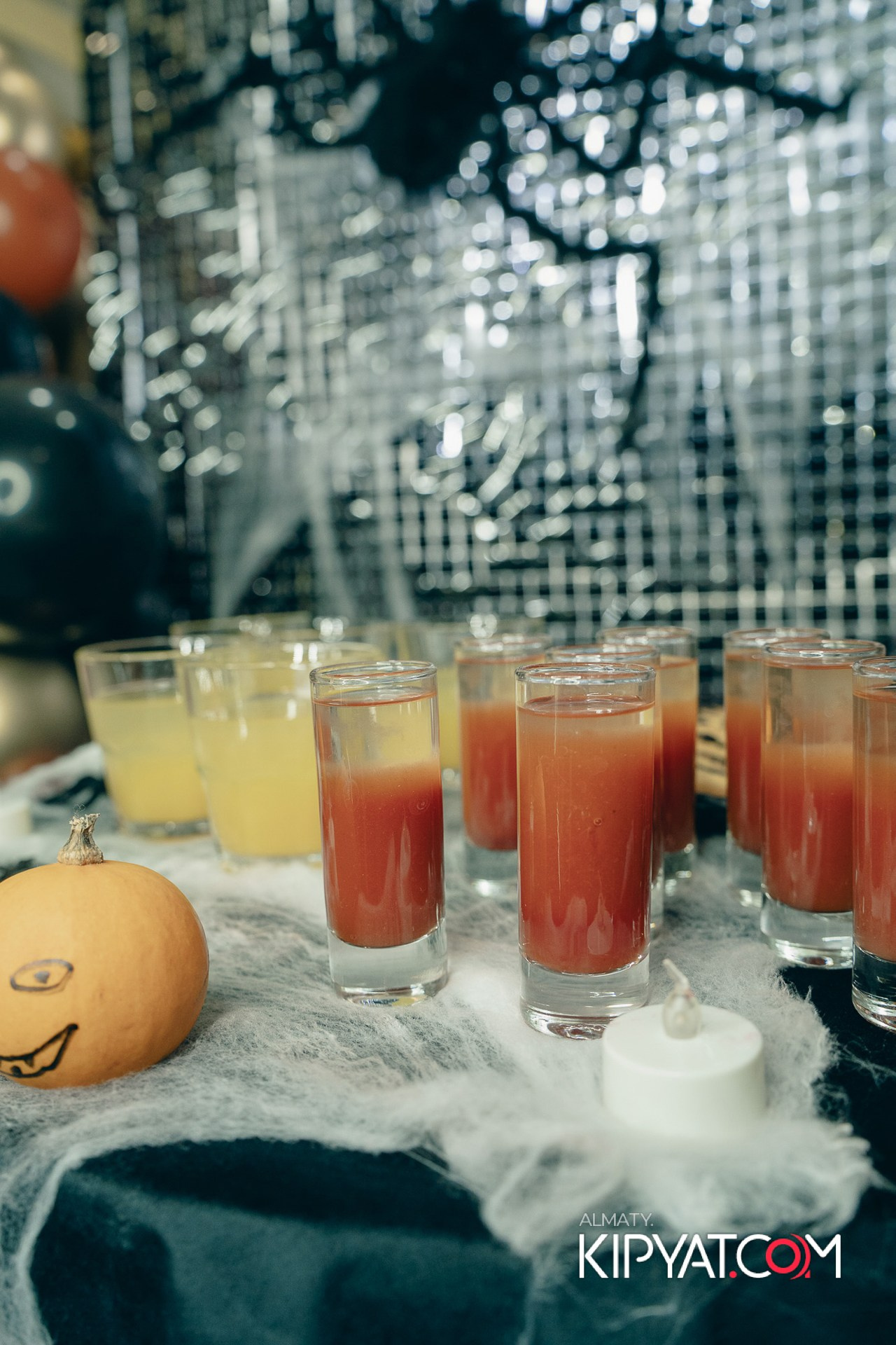 УХО И МЕДВЕДЬ НА КУРМАНГАЗЫ. КИПЯТКОМ АЛМАТЫ!