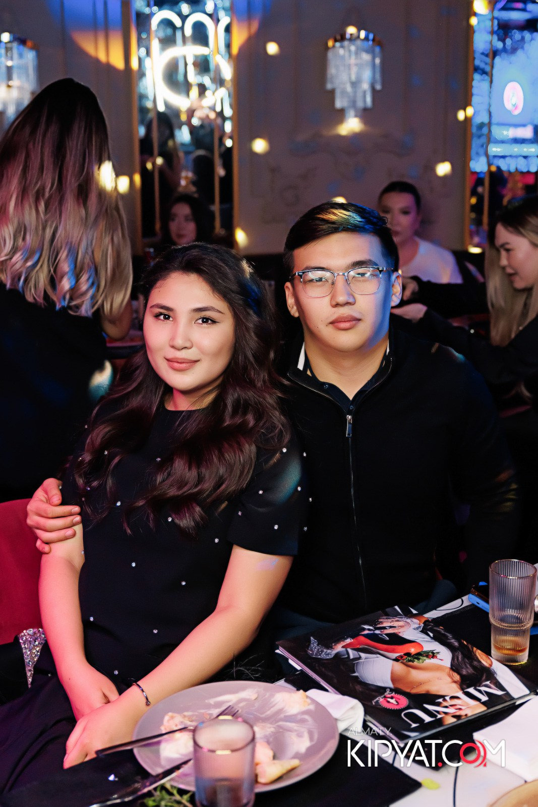 ЗАЯ, НА БИС. КИПЯТКОМ АЛМАТЫ!