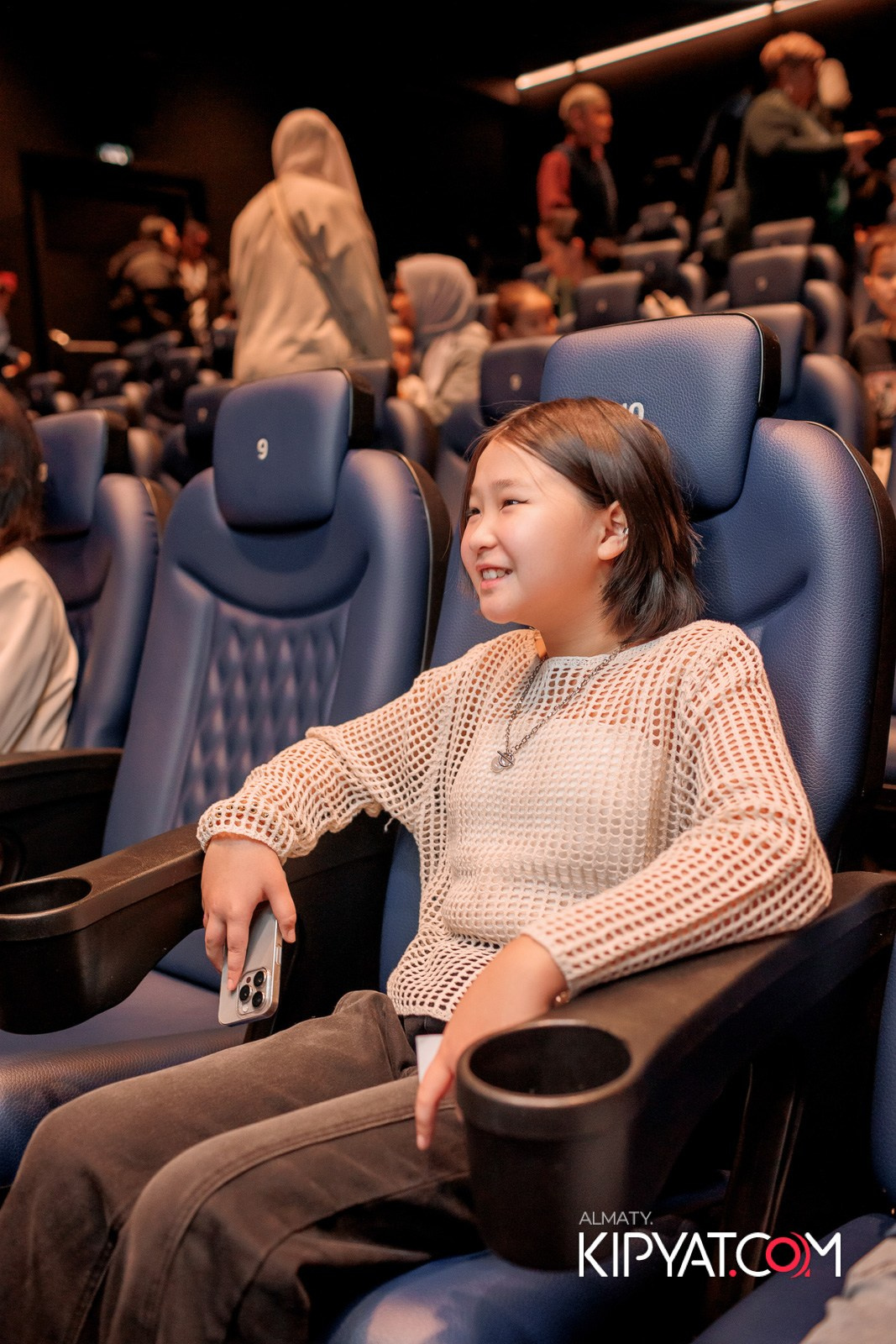 ПРЕЗЕНТАЦИЯ 9 ГРУППЫ КИНОПРОЕКТА «STARBALALAR». КИПЯТКОМ АЛМАТЫ!