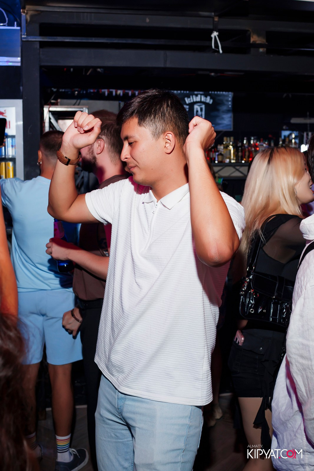 НОЧНОЙ КЛУБ ICON. КИПЯТКОМ АЛМАТЫ!
