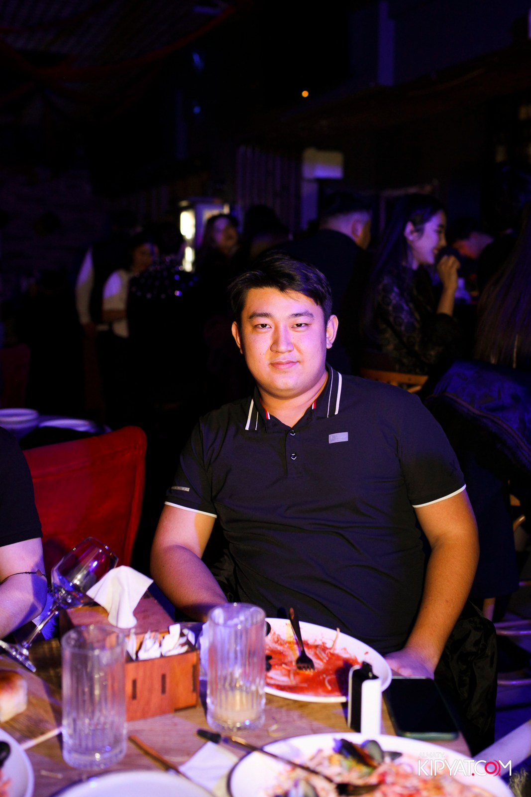 НОВЫЙ ГОД В LUGO BAR. КИПЯТКОМ АЛМАТЫ! Фотосъемка мероприятий в Алматы