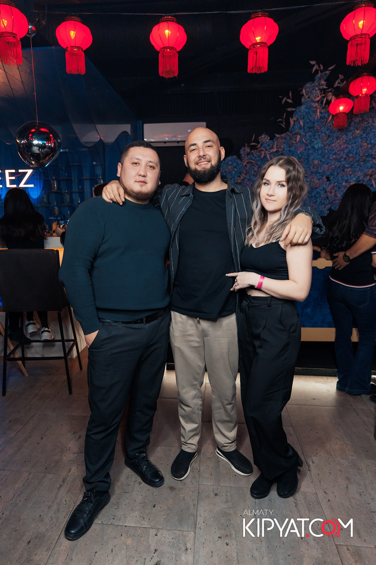 BANGLAROAD BAR SPECIAL GUEST: ASIK. КИПЯТКОМ АЛМАТЫ!