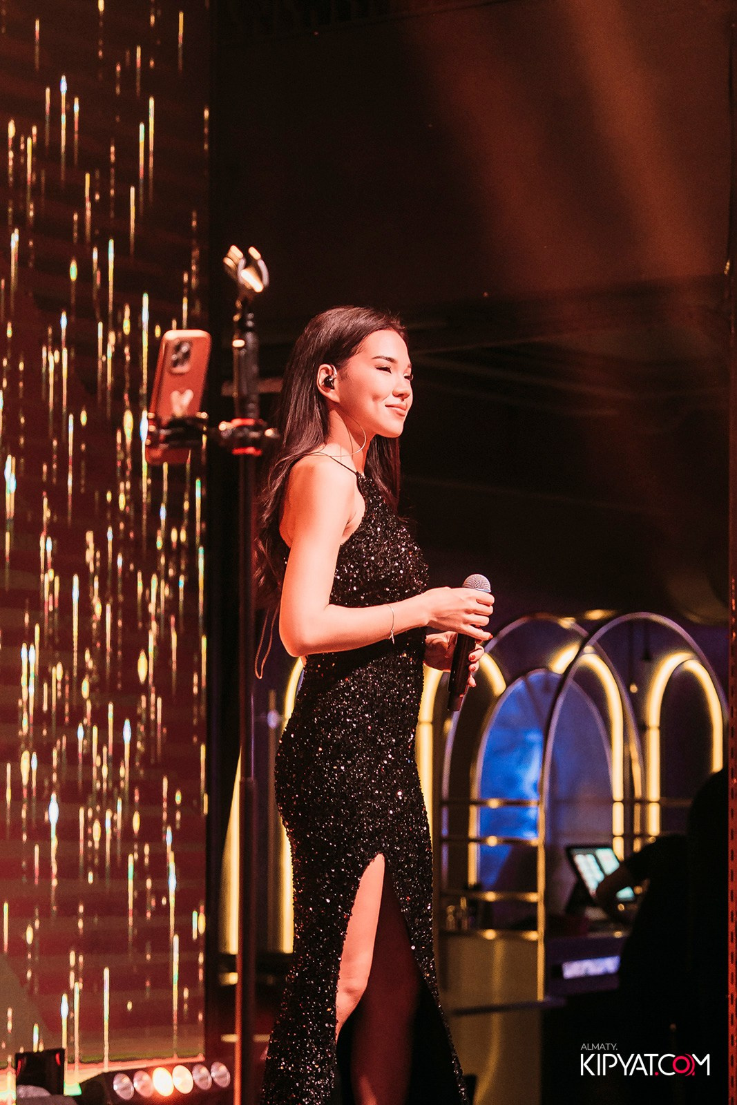 QUEEN. КИПЯТКОМ АЛМАТЫ!