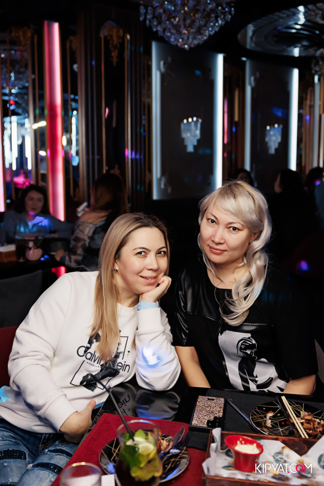 ЗАЯ, НА БИС. КИПЯТКОМ АЛМАТЫ!