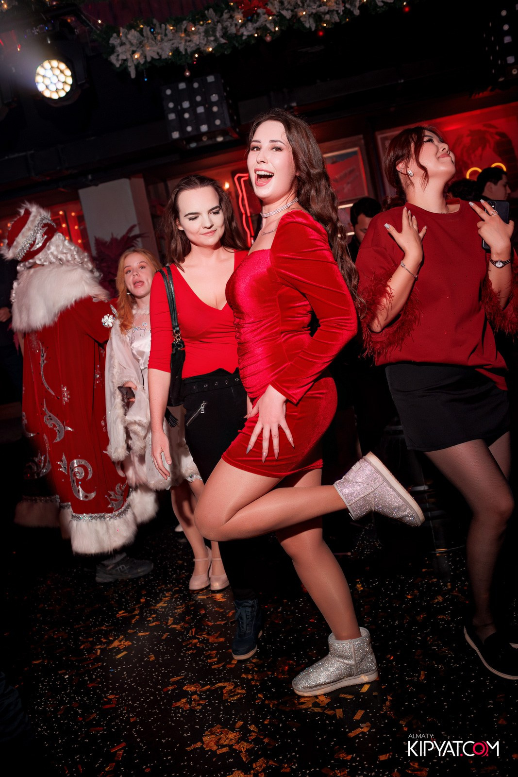 SANTA BARBARA. КИПЯТКОМ АЛМАТЫ!