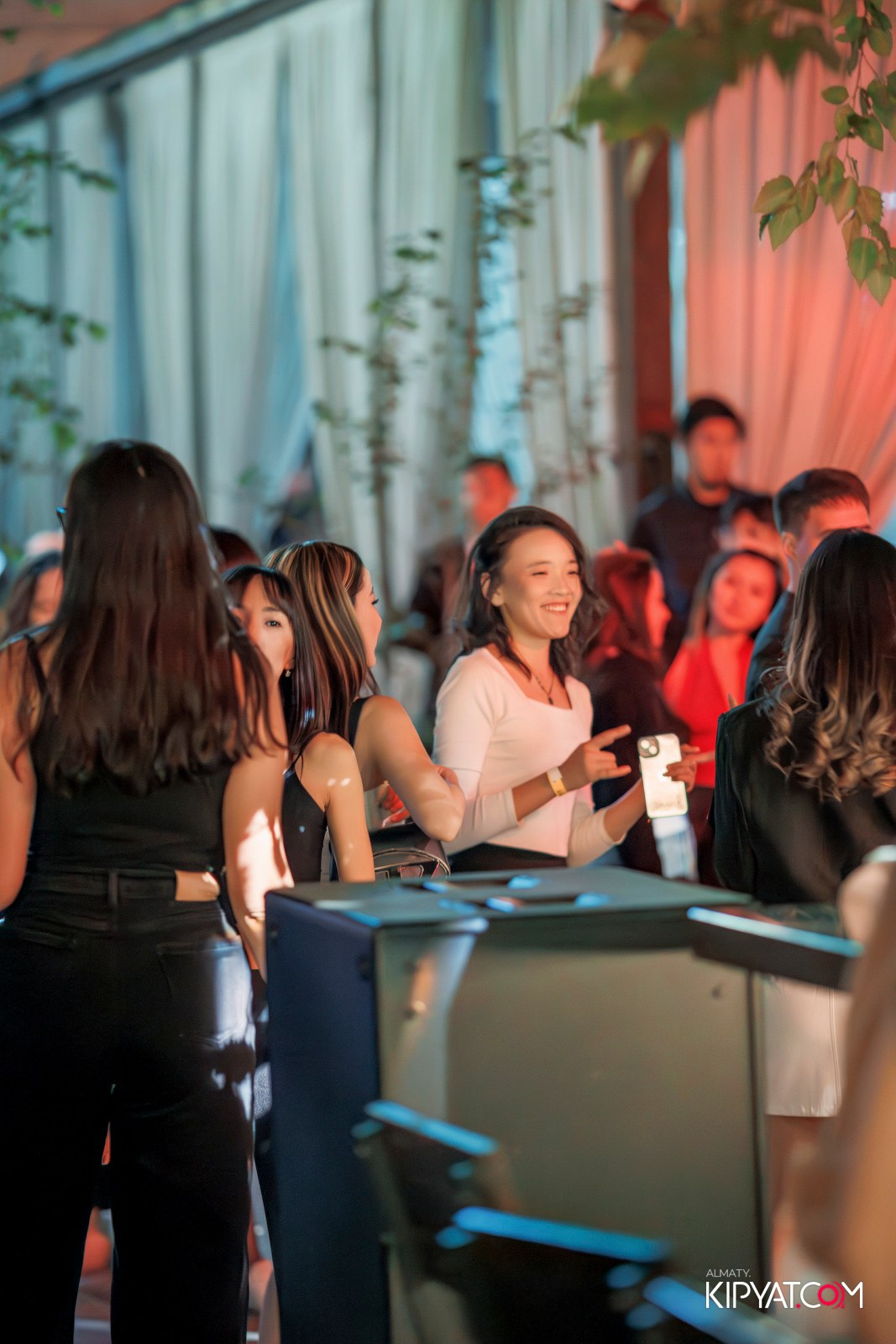 EVENT BAR. КИПЯТКОМ АЛМАТЫ!