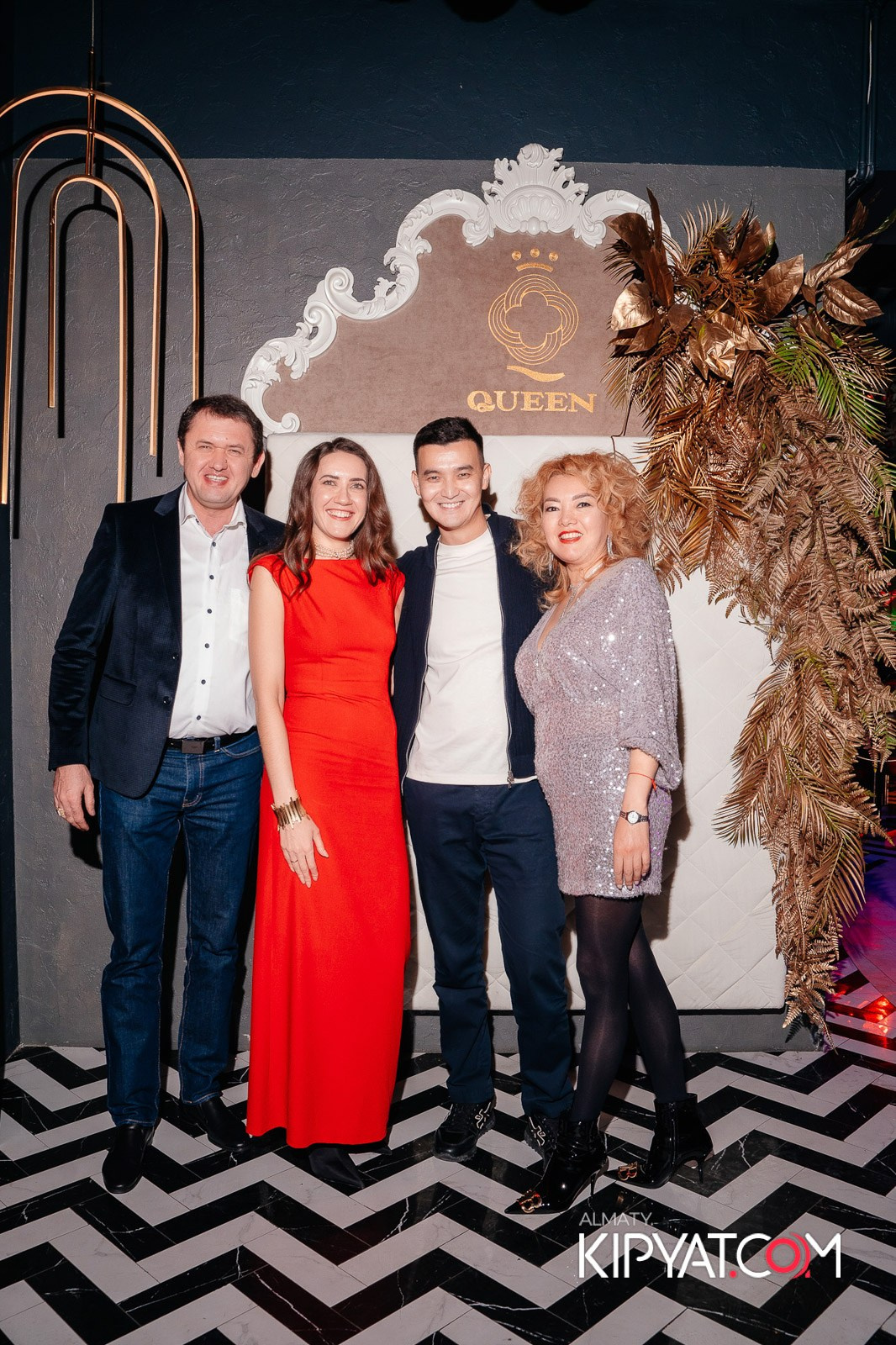 QUEEN. КИПЯТКОМ АЛМАТЫ!