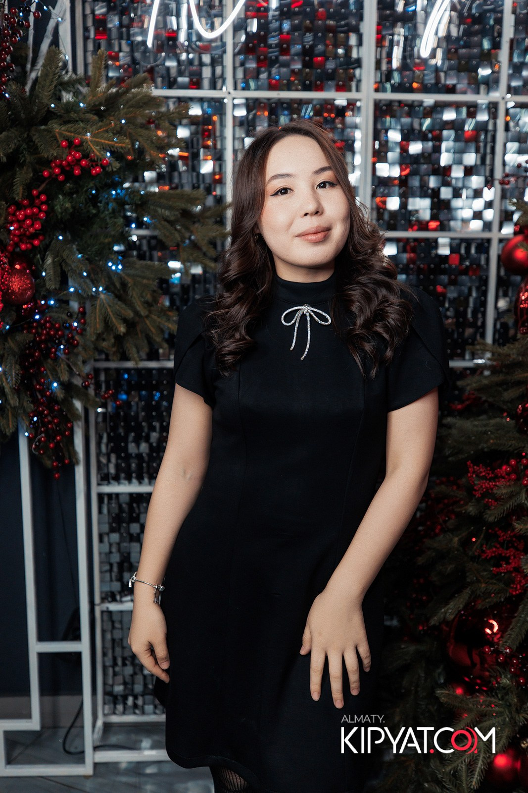 FRIENDS BAR & TERRACE. КИПЯТКОМ АЛМАТЫ!